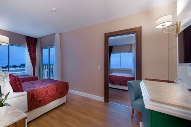 Family Room Sea View