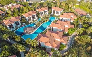 Paloma Oceana Resort