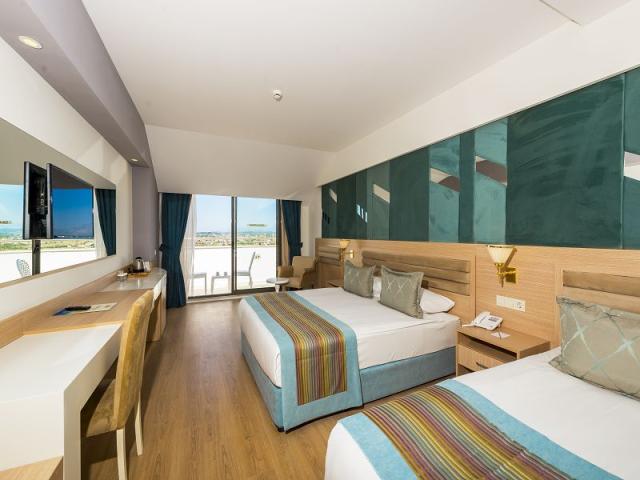 Standard Sea Side