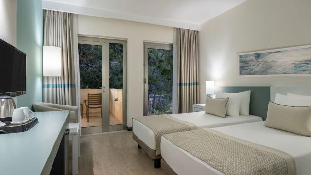 Garden View Standard Room