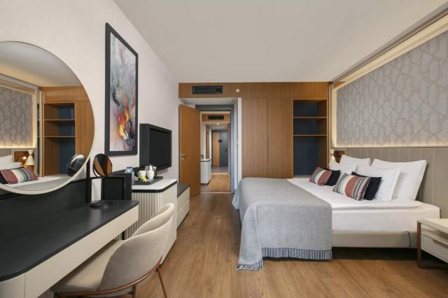Family Room Sea View