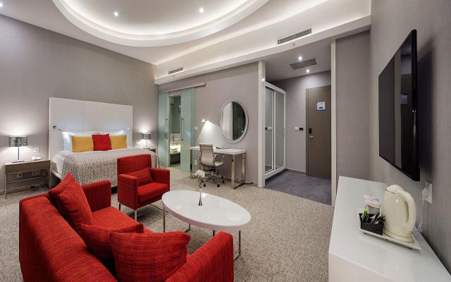 Suite Room