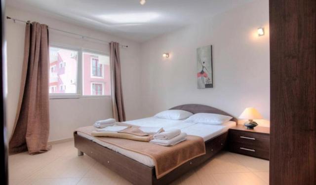 Apartment 02+2