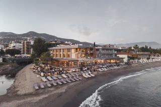 En Vie Beach Boutique