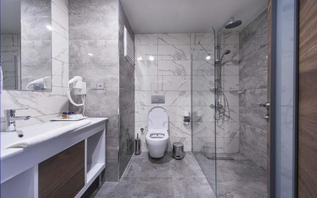 Standard Room (ROH)