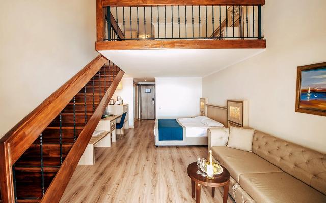 Penthouse Suite
