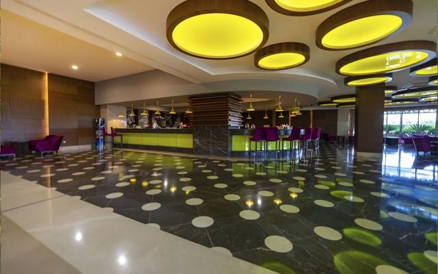 Sunmelia Beach Resort & Spa