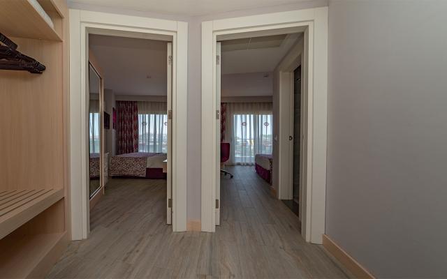 Family Room Sea View