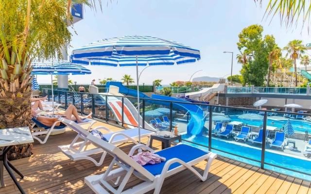 Relax Beach