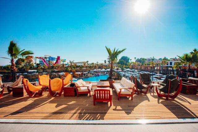 Alarcha and Resorts