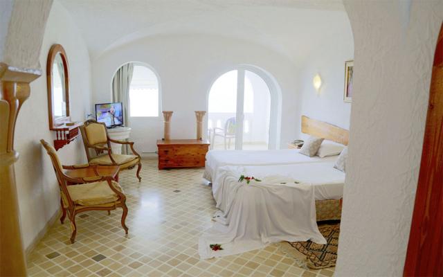 Pool View Room