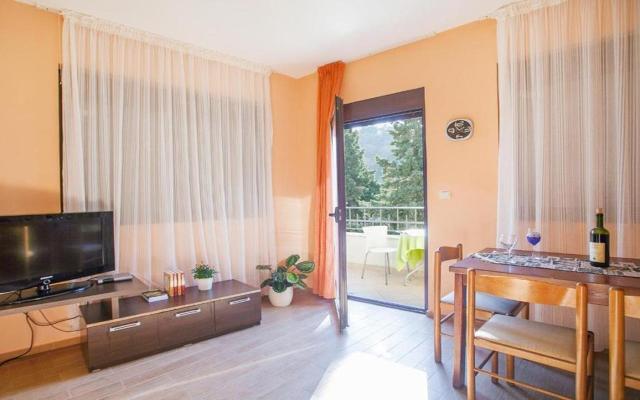 Apartment 04+1