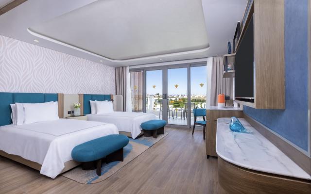 Superior Room Beach Side 