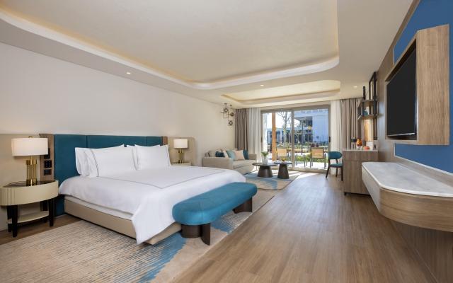 Executive Suite Beach Side
