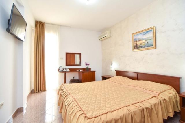 2 Bedroom Apartment 03+1
