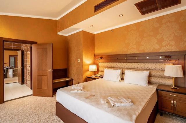 King Suite