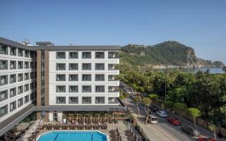 Riviera Zen