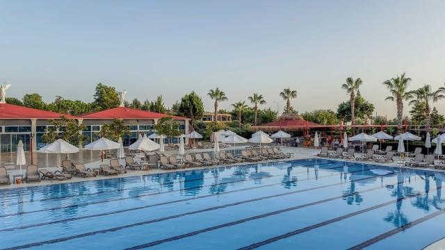 Casa Fora Beach Resort