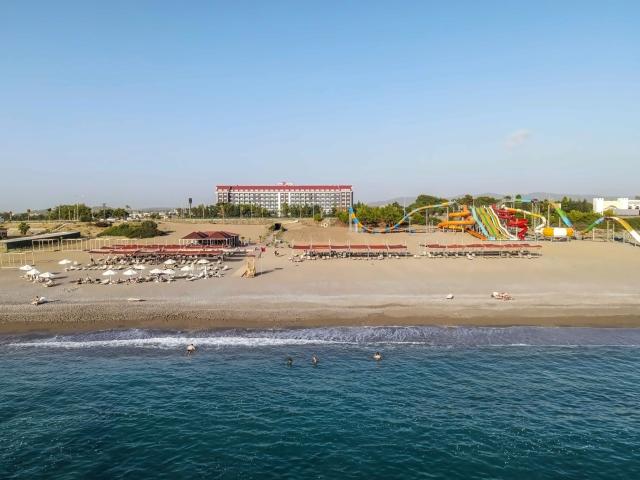 Casa Fora Beach Resort