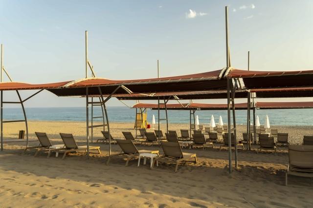 Casa Fora Beach Resort