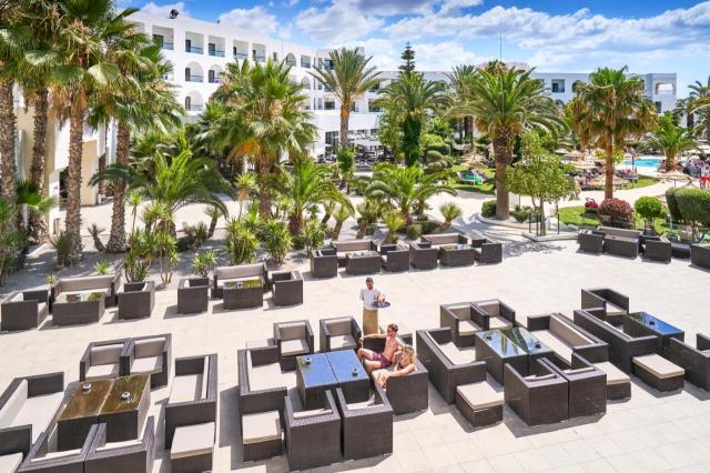 Nozha Beach & Spa
