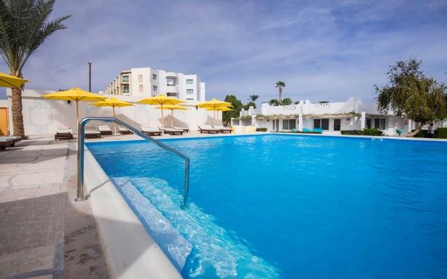 Shams Lodges Water Sport Resort