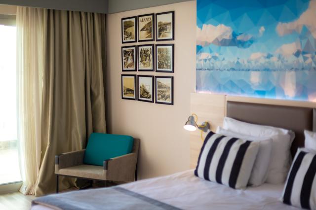 Economy Room