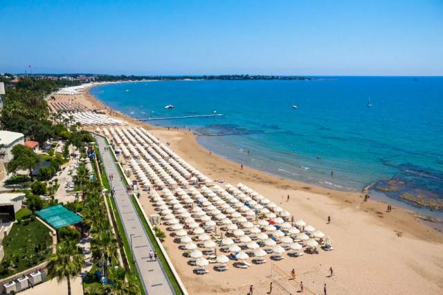 Melas Holiday Village