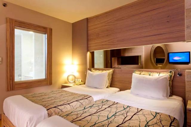 Standard Room Side Sea View