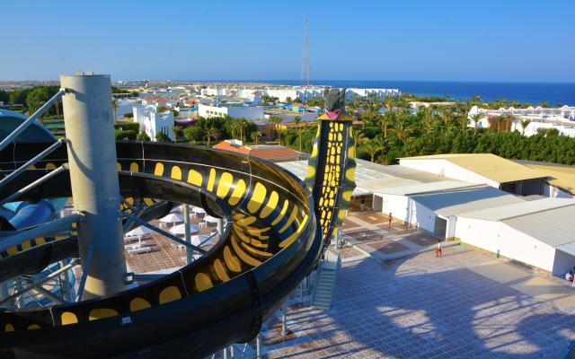 Sirena Beach Resort & Spa