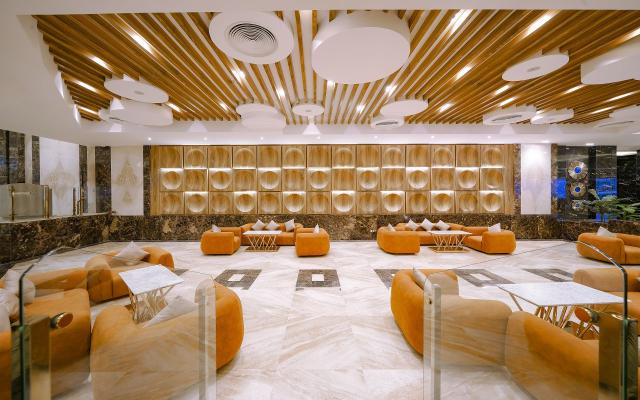 Sirena Beach Resort & Spa