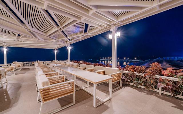 Sirena Beach Resort & Spa