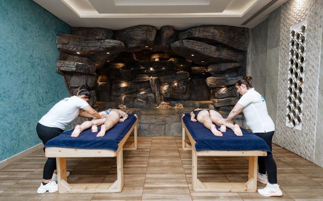 Sirena Beach Resort & Spa