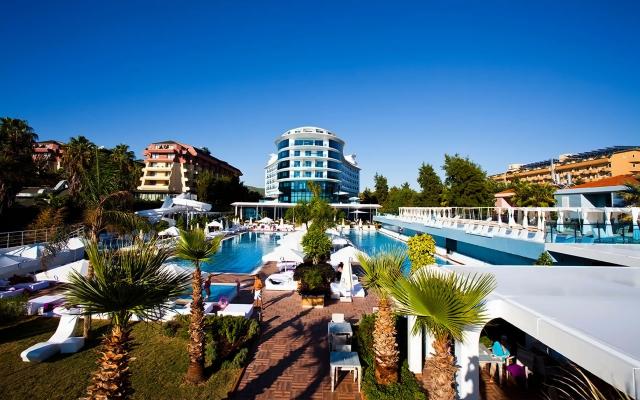 Q Premium Resort