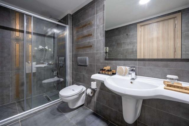 Aqua Standard Room
