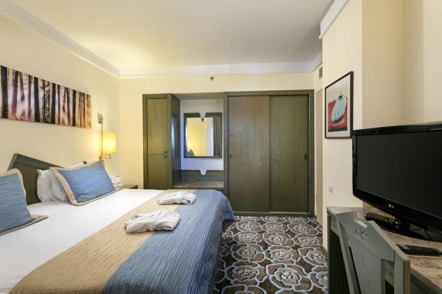 Mainbuilding Junior Suite Sea View