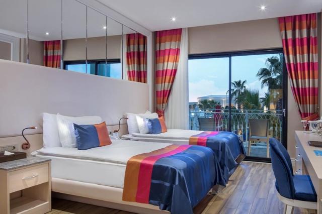 Wonderland Standard Room