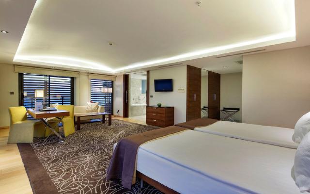 Junior Suite Room Side Sea View