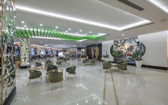 Granada Luxury Beach