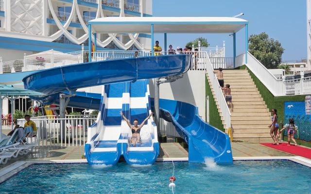 Granada Luxury Beach