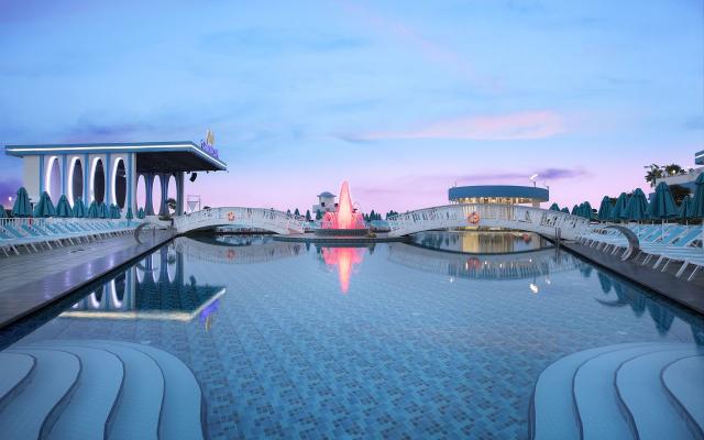 Granada Luxury Beach