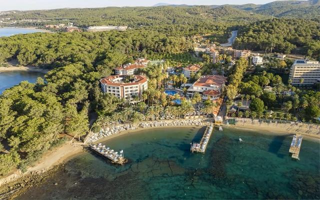 Utopia Resort & Residence
