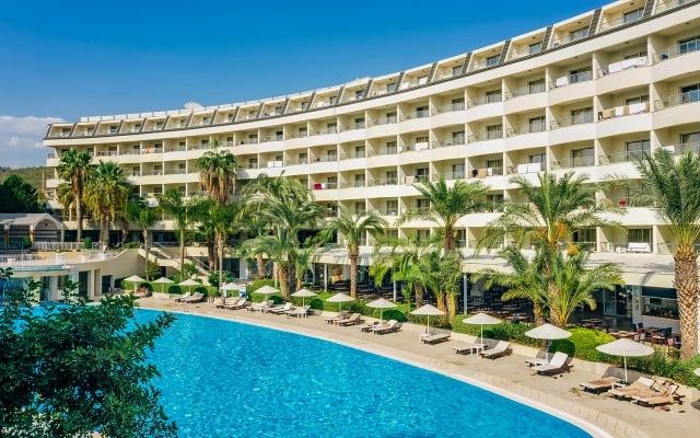 Utopia Beach Club