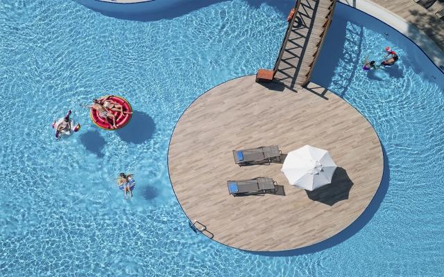 Seven Seas Hotel Life