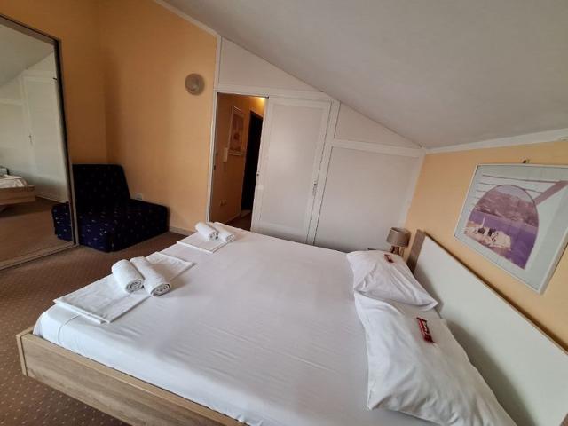 1 Bedroom Apartment 03+1