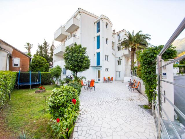 Lazovic Apartments