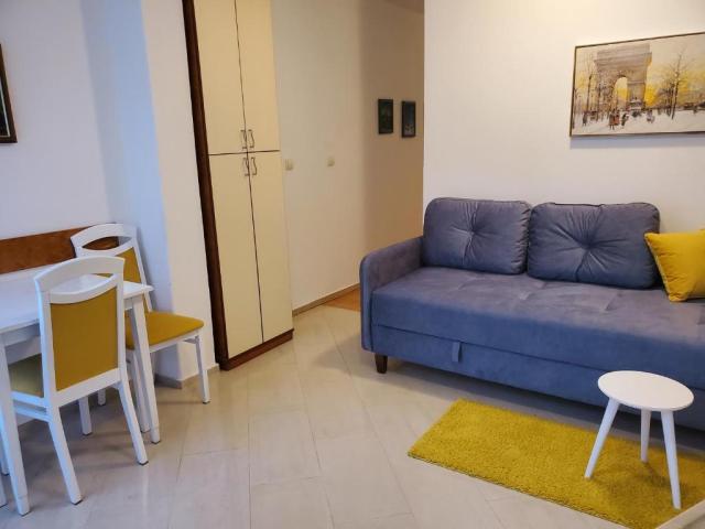 Apartment 03
