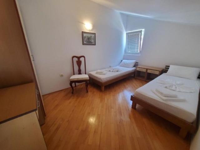Apartment 04