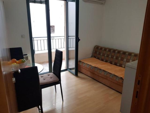 1 Bedroom Apartment 03+1
