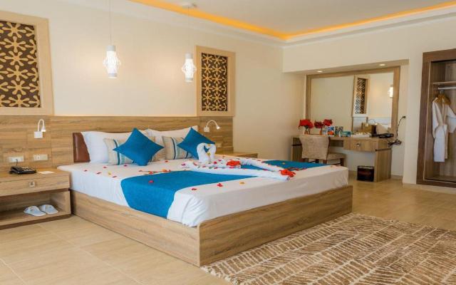 Panorama Suite (Adult Only+16)
